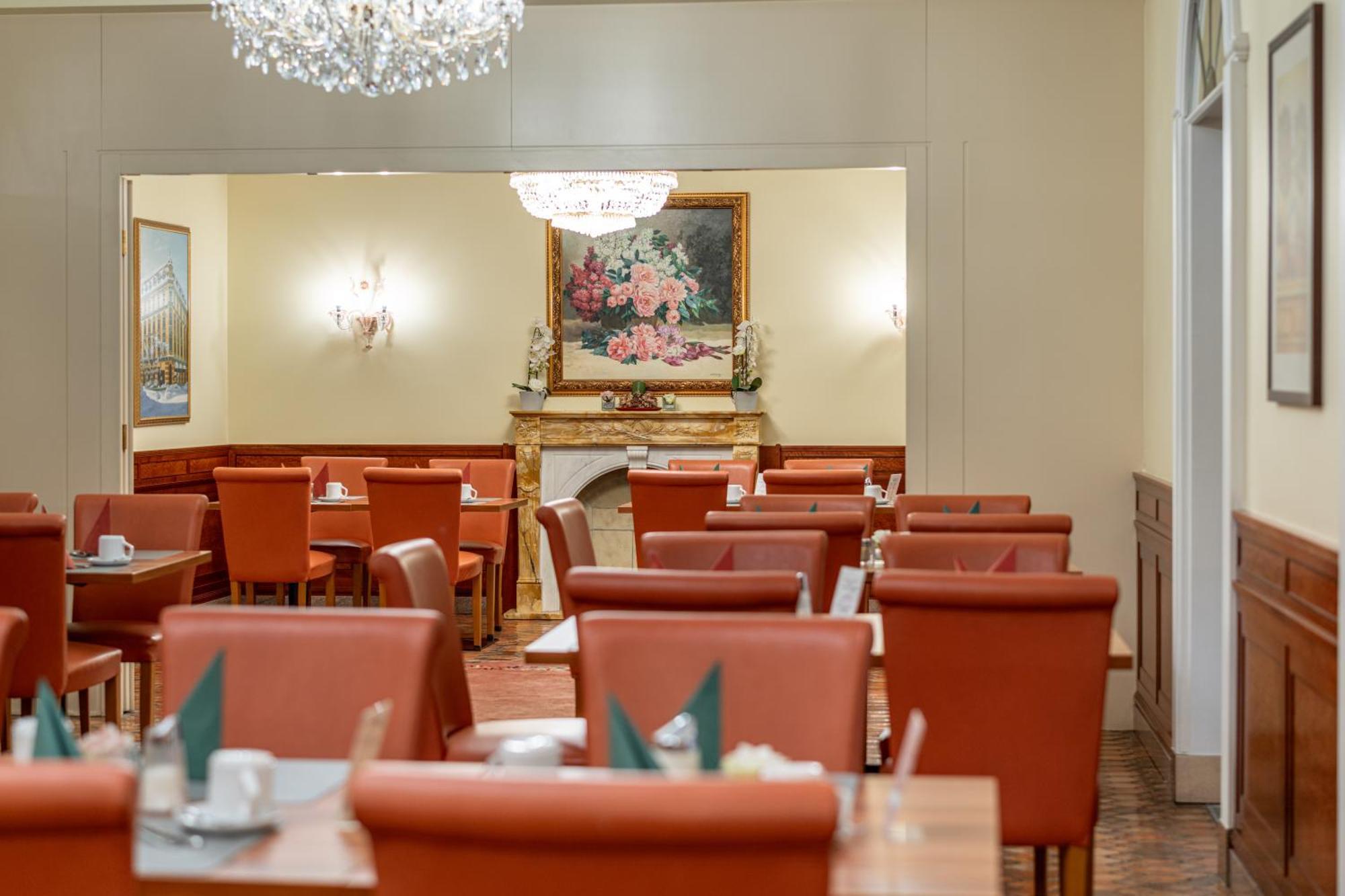 Hotel Neue Post I Self Check-In Инсбрук Екстериор снимка