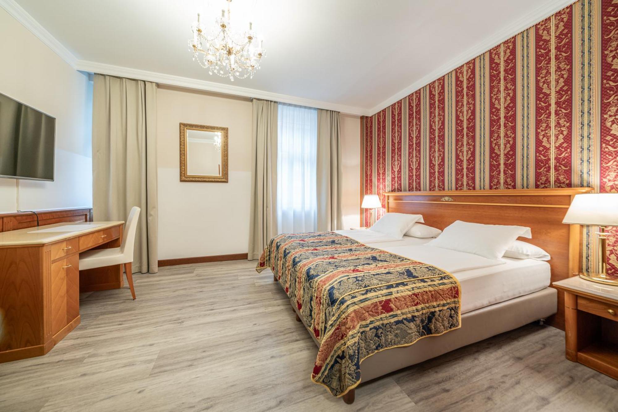 Hotel Neue Post I Self Check-In Инсбрук Екстериор снимка
